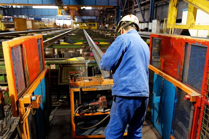 Optimieren Sie Ihre industrielle Leistung mit Teeptrak